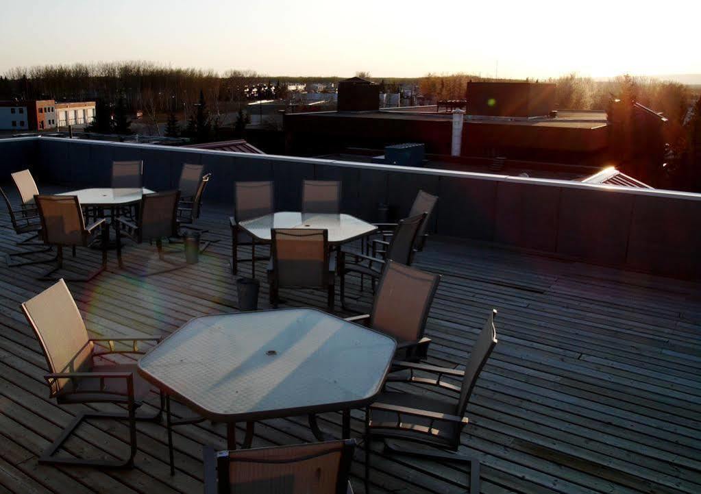 Executive House Suites Hotel & Conference Centre High Level Eksteriør billede